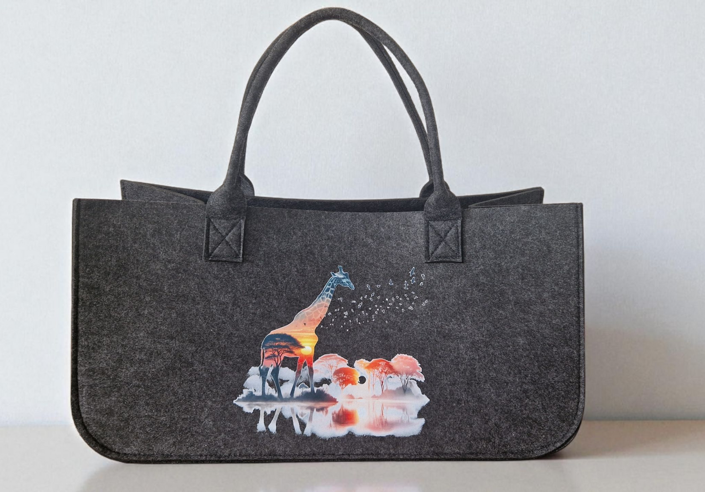 Filztasche mit Giraffen Bügelbild