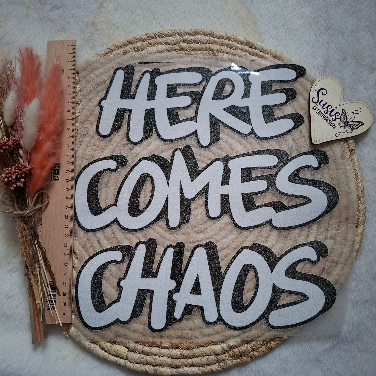 Bügelbild,Glitzer, Here Comes Chaos