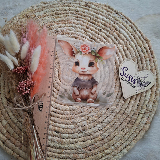 Bügelbild, Hasenmädchen mit Blume
