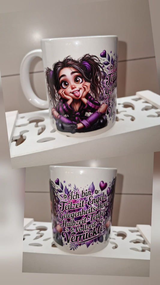 Keramiktasse mit Rub-On Design – Handmade Geschenkidee "Mädchen - Verrückt"
